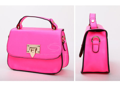 Casual PU Leather and Solid Color and Metal Chain Design Women's Shoulder Bag PINK