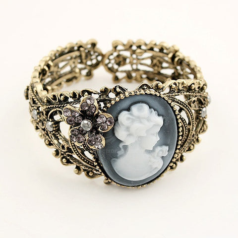 Fashion Exquisite Rhinestoned Beauty Print Embellished Women's Openwork Alloy Bracelet