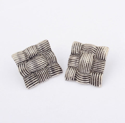 Pair of Fashion Vintage Women's Interweave Square Alloy Earrings