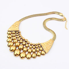 Fashion All Matched Women's Crescent Pendant Alloy Necklace