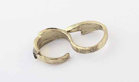 Retro Style Embellished Leaf Shape Two Finger Ring For Women