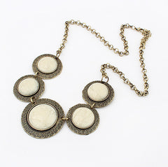 Vintage Exaggerated Solid Color Acrylic Design Women's Round Pendant Necklace WHITE