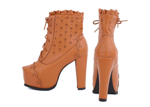 Elegant Lacework and Carving Design Women's Short Boots