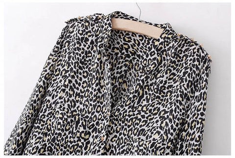 Stylish V-Neck White Leopard Print Long Sleeve Women's Blouse