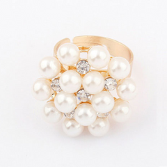 Gorgeous Rhinestoned Faux Pearl Flower Shape Women's Ring